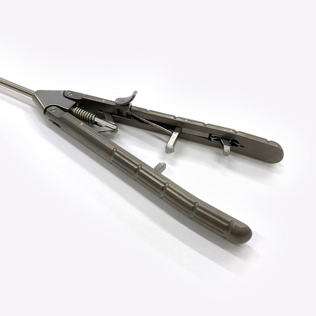 Training Needle Holder – Curved Left