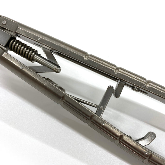 Training Needle Holder – Curved Left